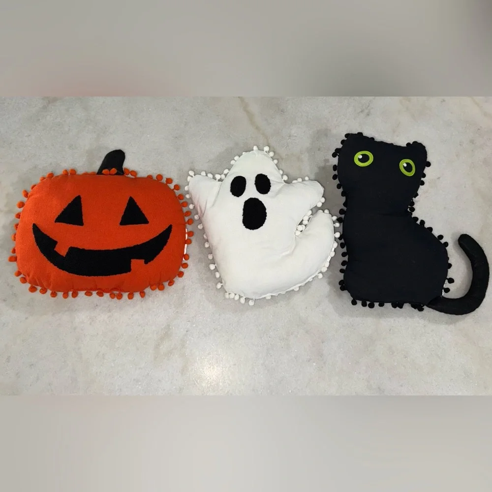 Halloween Decorative Pillows Ghost Pumpkin Black Cat Fall Decor